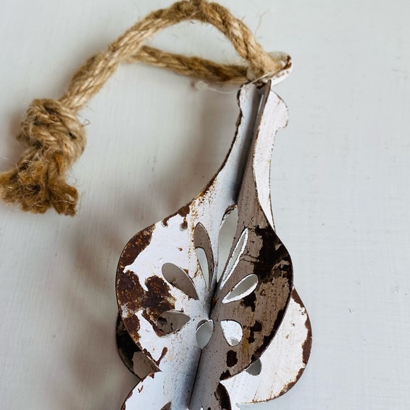 New Anthropologie Shabby Chic Holiday Ornament with Rope Tie - Picture 11 of 15